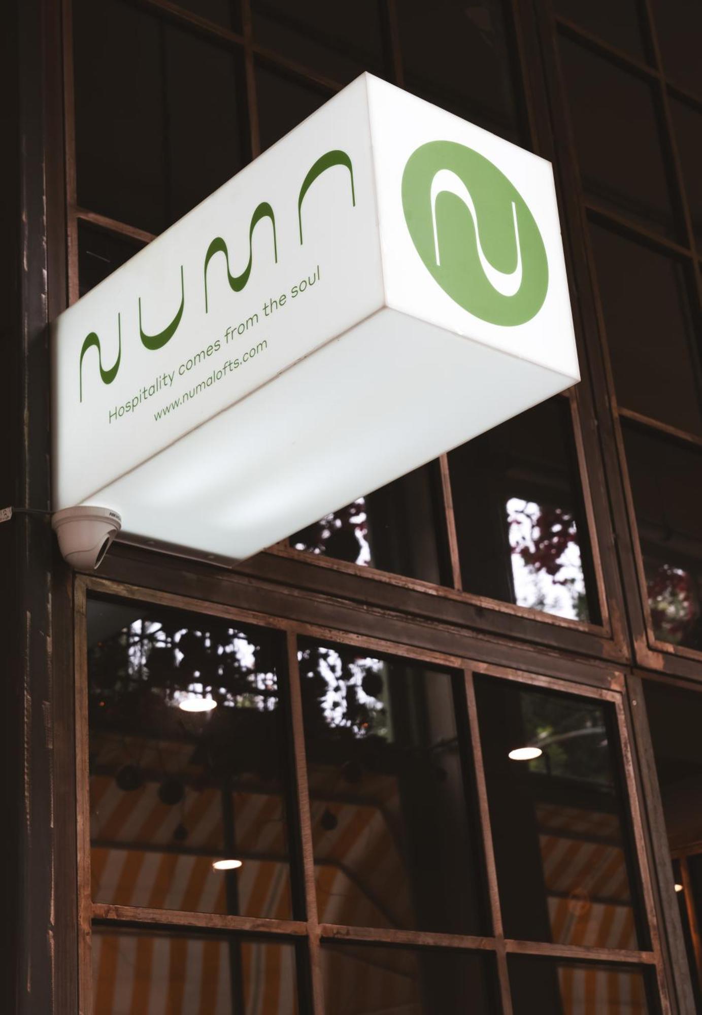 Num Suites & Lofts Atena Exterior foto