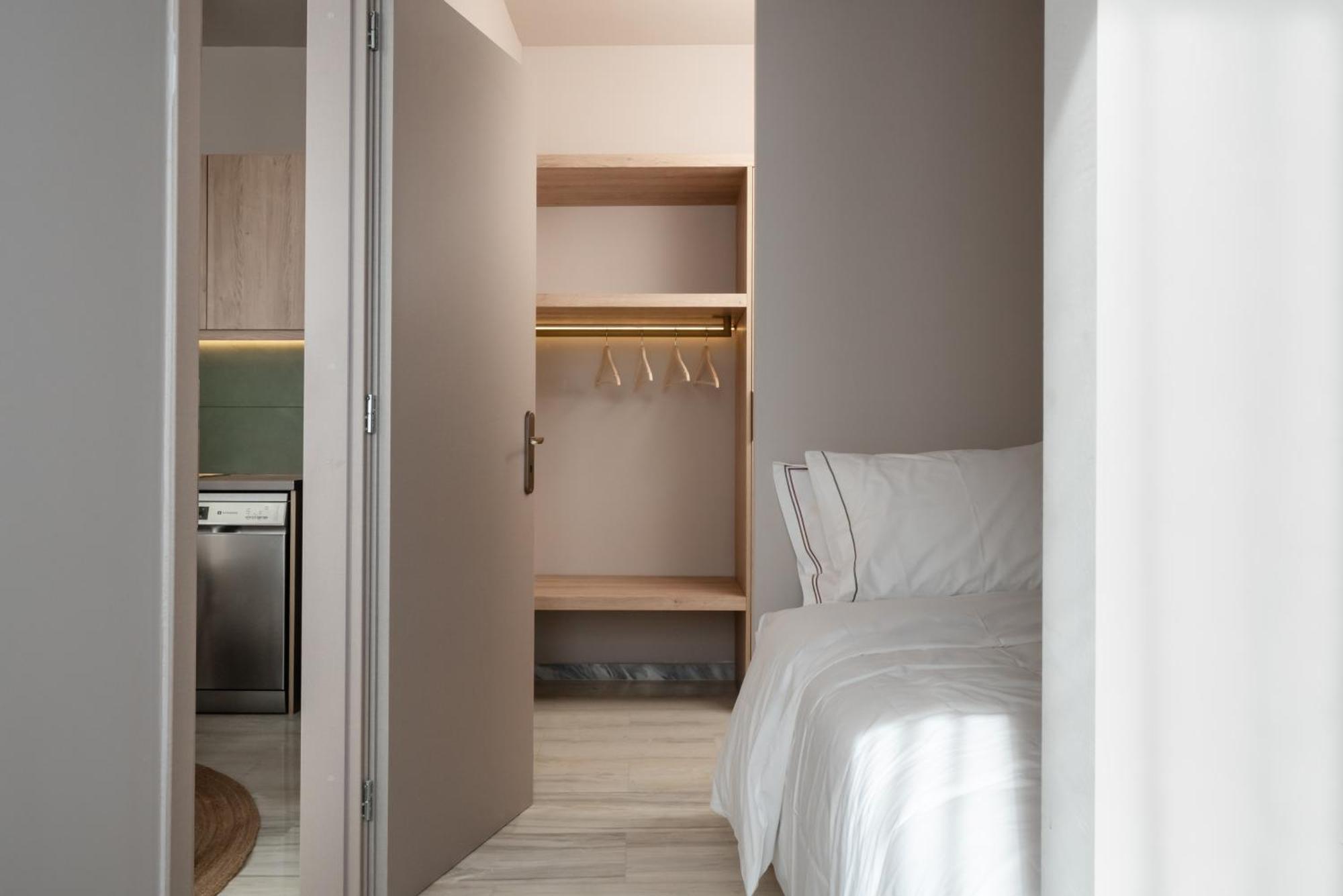 Num Suites & Lofts Atena Exterior foto
